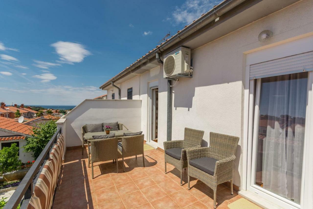 Apartments Radmila Porec Luaran gambar